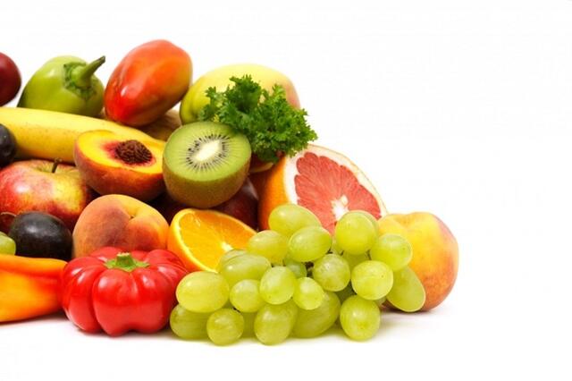Építsd be az étrendedbe a következő gyümölcsöket, zöldségeket, hiszen nagyon magas a C-vitamin tartalmuk!