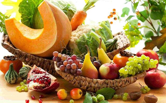 Az egészséget igazán védő étrendnek nem napi öt, hanem napi tíz, de legalább hét adag zöldséget-gyümölcsöt kellene tartalmaznia – derült ki egy új vizsgálatból.