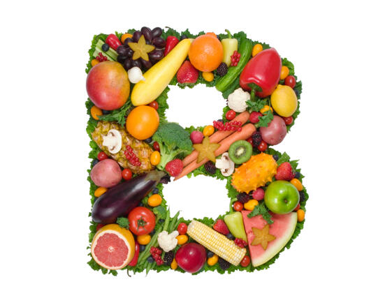 Az idegek barátja: a B1-vitamin Az egészséges táplálkozásnál figyelned kell arra, hogy elegendő B1-vitamint vegyél magadhoz. Ez létfontosságú a különböző idegfunkciók számára. Mindenesetre csak kis mennyiségben képes a szervezetünk tárolni a tiaminként is ismert vitamint, a fölösleges B