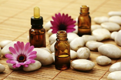 Aromaterápia: testi, lelki és szellemi felfrissülés A stresszes hétköznapok bizony megkövetelik, hogy egy kis időt magadra is fordíts, relaxálj, pihenj - aromaterápia a megoldás